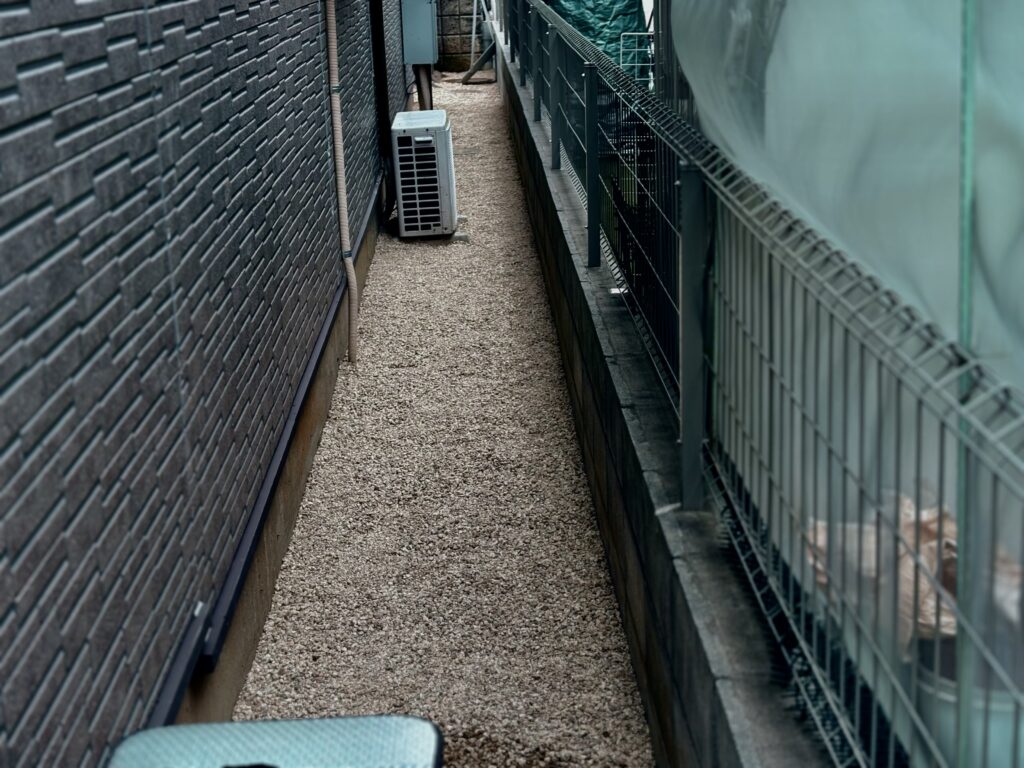 雑草対策　伊勢砂利